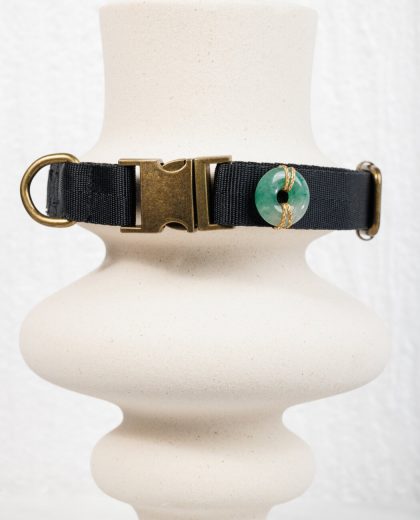 κολάρο σκύλου με πράσινη αβεντουρίνηγια για να καταπραΰνει την επιθετικότητα